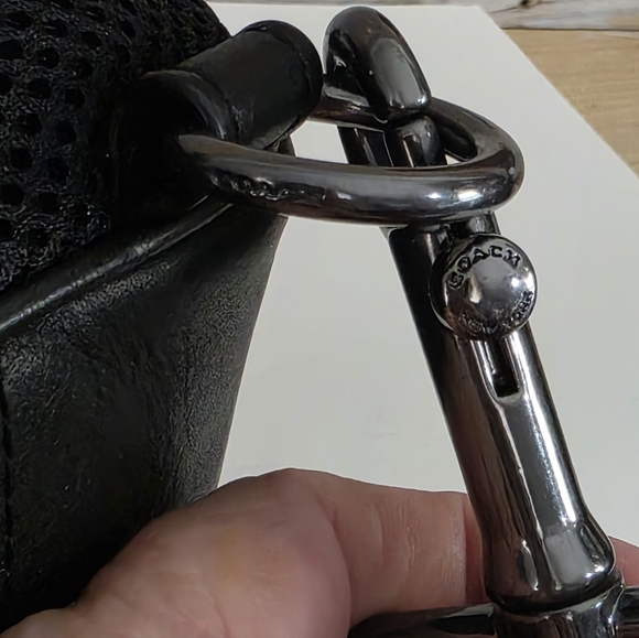 Coach Graham Pack in black leather  versatile sling or Crossbody Unisex - Picture 12 of 14